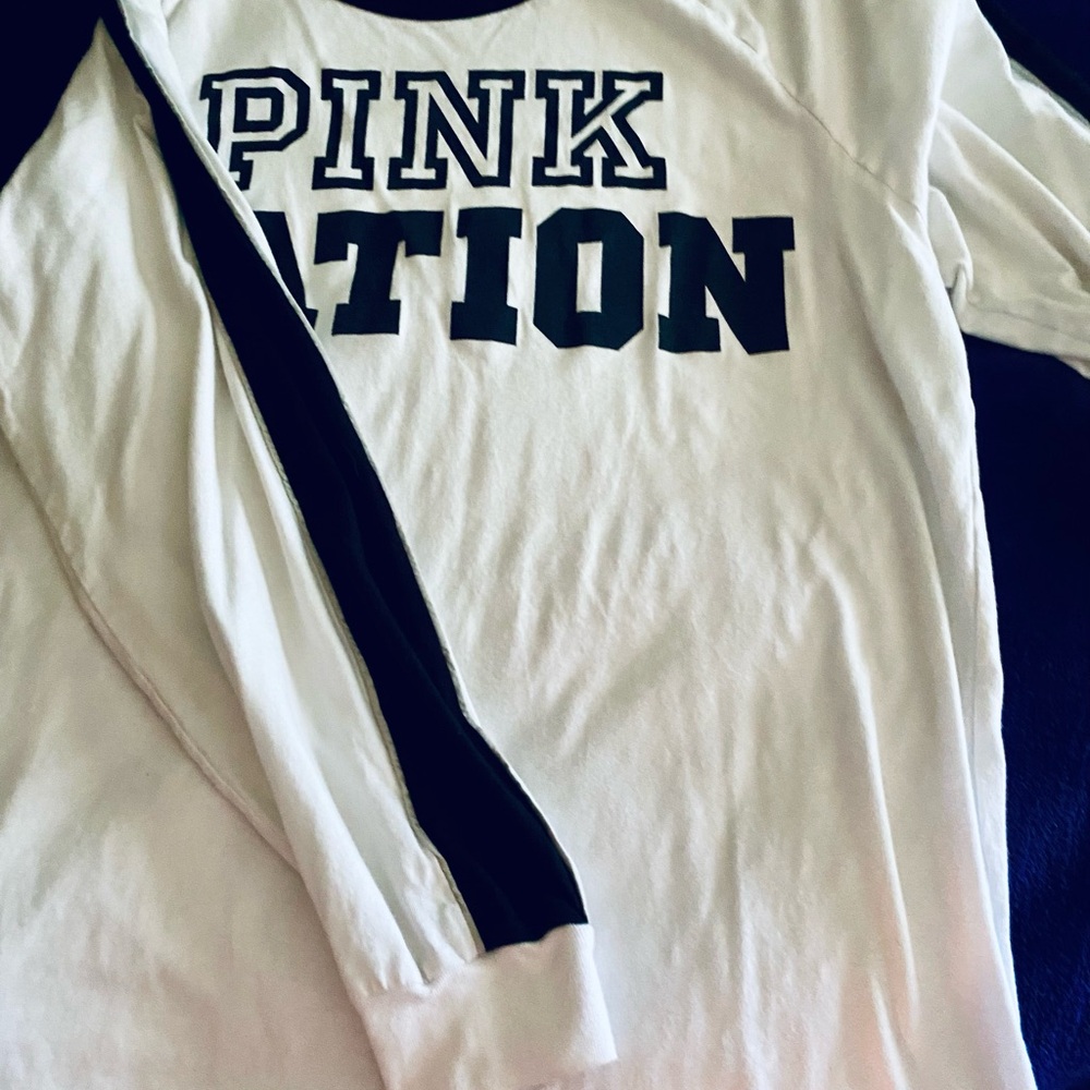VS Pink shirts lot large bling